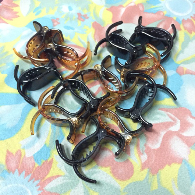Kẹp tóc càng cua xinh xắn cho nữ