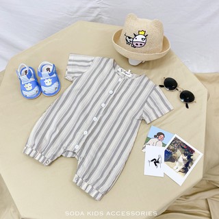 Set đồ cho bé kẻ sọc phong cách Hàn Quốc