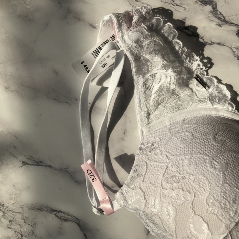 Áo lót Lavieenrose size 32D ren có push up