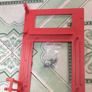 Đế bắt main cho bàn Game