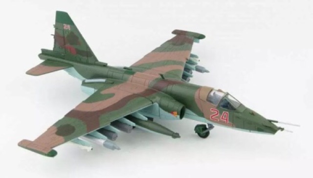 Mô hình Hobby Master 1:72 máy bay Sukhoi Su-25 của Không quân Nga “Red 24” tại Syria, Latakia 2011
