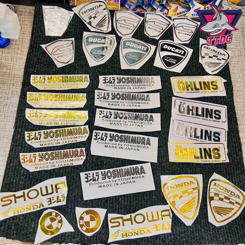 Tem Logo Sticker Metal Gold Crom 24k nổi bật trên mọi nền màu