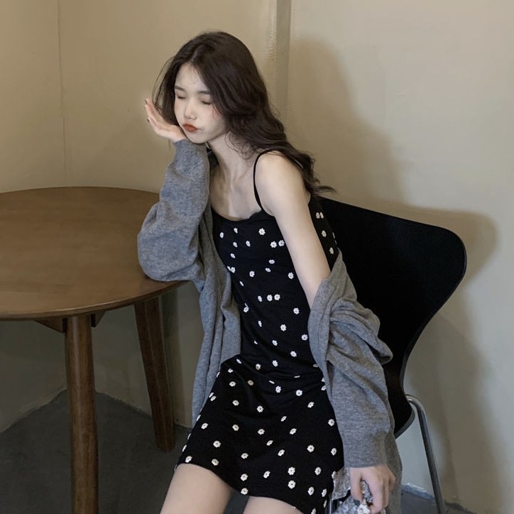 Váy 2 dây, đầm hai dây ulzzang, dáng ngắn năng động, Váy xòe hai dây chiết eo màu đen