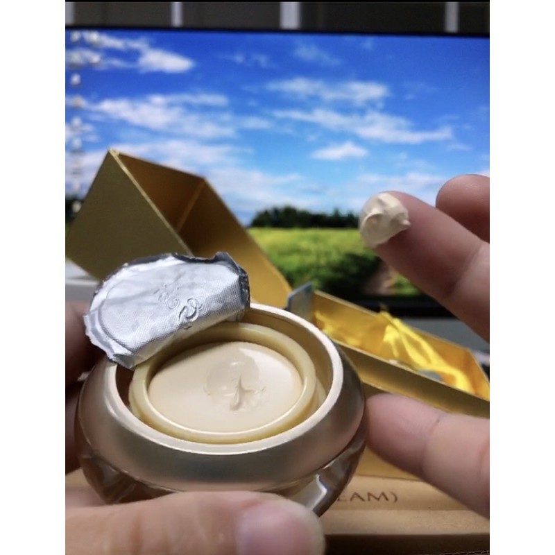 KEM DƯỠNG DA BAN NGÀY YANGGE GEBI ĐÀI LOAN 15ML LÀM SÁNG, NÂNG CƠ, SĂN CHẮC, CẢI THIỆN LÀN DA XỈN MÀU, DƯỠNG ẨM DA | BigBuy360 - bigbuy360.vn