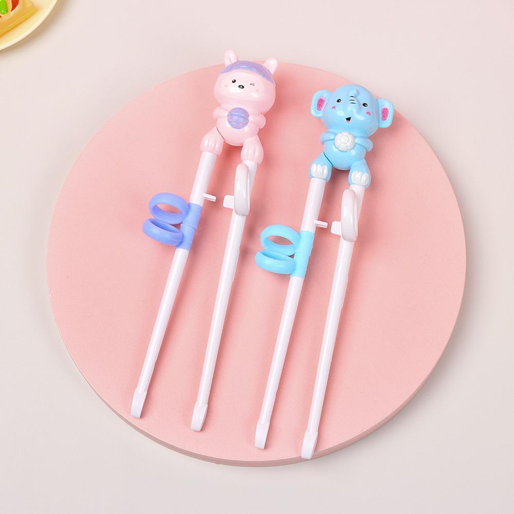 1 Đôi Đũa Tập Ăn Họa Tiết Hoạt Hình Dễ Thương Cho Bé