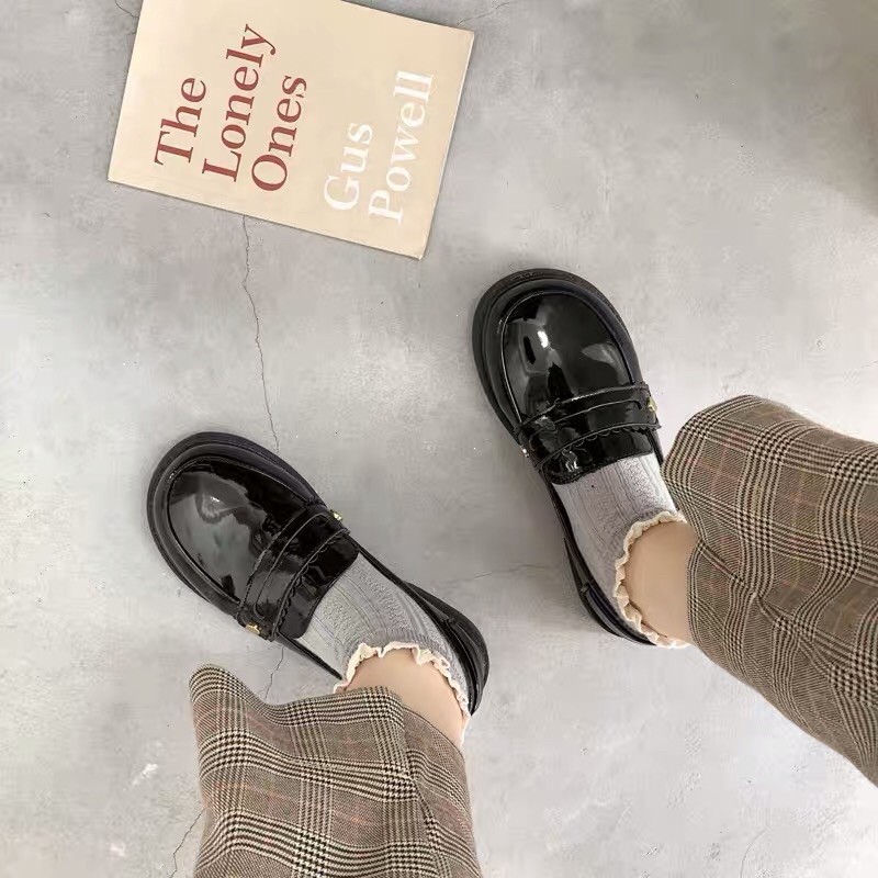 Giày ulzzang mũi tròn vintage mã Y568