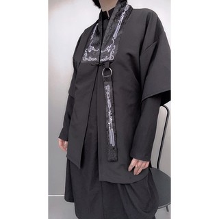 Áo "Dơi" Nhật Bình cách tân