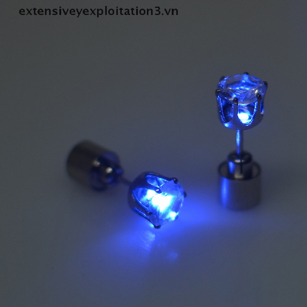 Khuyên Tai Đèn LED Nhấp Nháy Độc Đáo Cho Quán Bar / KTV