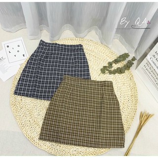 Chân váy kẻ caro dáng ngắn
