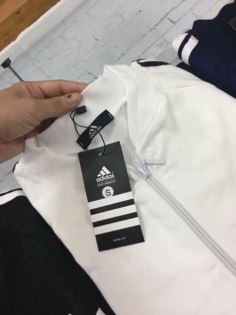 Bộ nỉ da cá Adidas