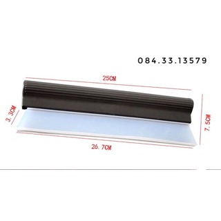 Gạt rửa xe Silicone.