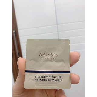 Tinh chất the First Ampoule vàng
