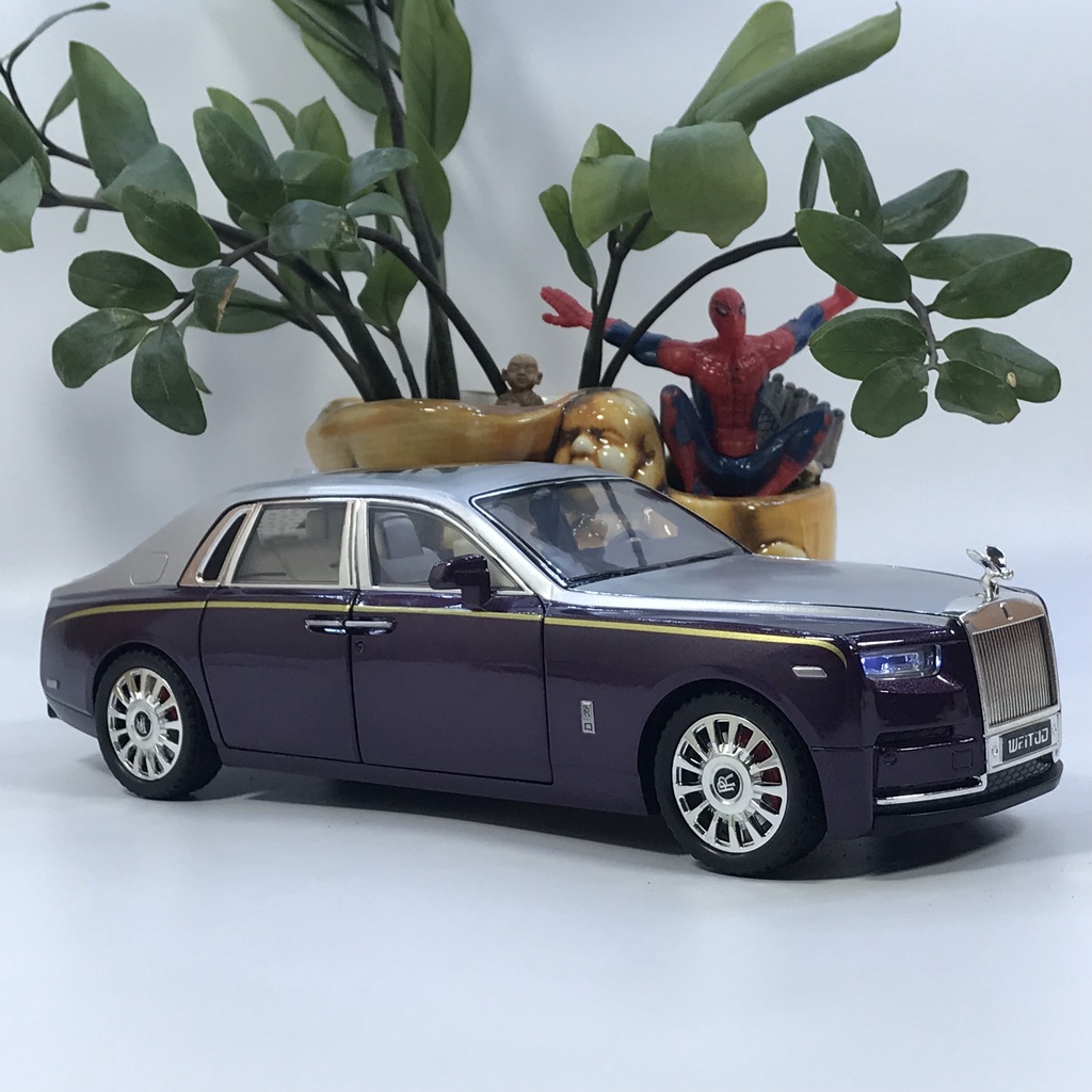 Mô hình xe ô tô kim loại Rolls Royce Phantom VIII tỷ lệ 1:20 mới nhất