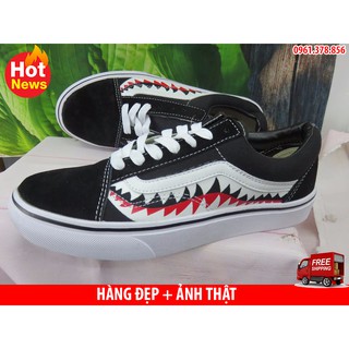 Giày thể thao old skool cá mập đen trắng
