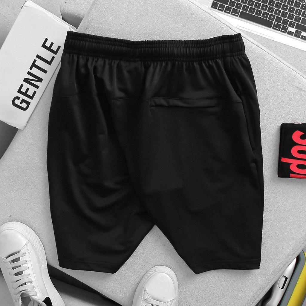 Quần đùi nam LACOSTE phong cách thể thao khỏe khoắn, chất gió mềm siêu mịn, co giãn tốt, vận động thoải mái | BigBuy360 - bigbuy360.vn