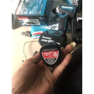 pin đóng mới milwaukee 12v -2ah