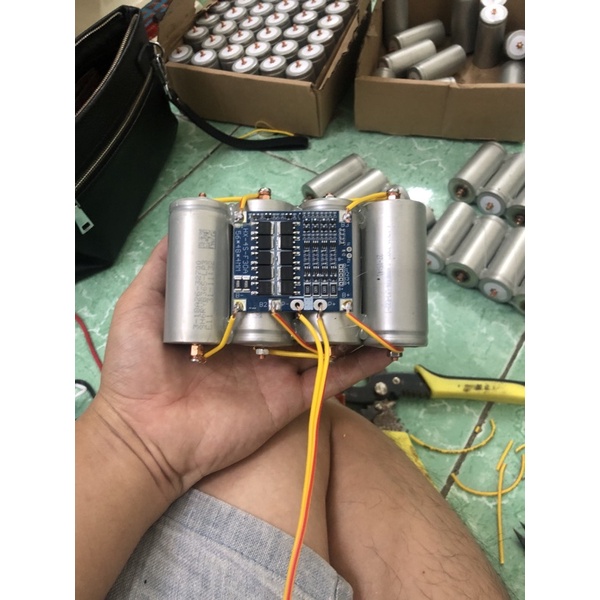 Quạt tích điện chạy liên tục 12-24h,hệ pin sắt 12v6,5Ah, độ bền 5-10 năm