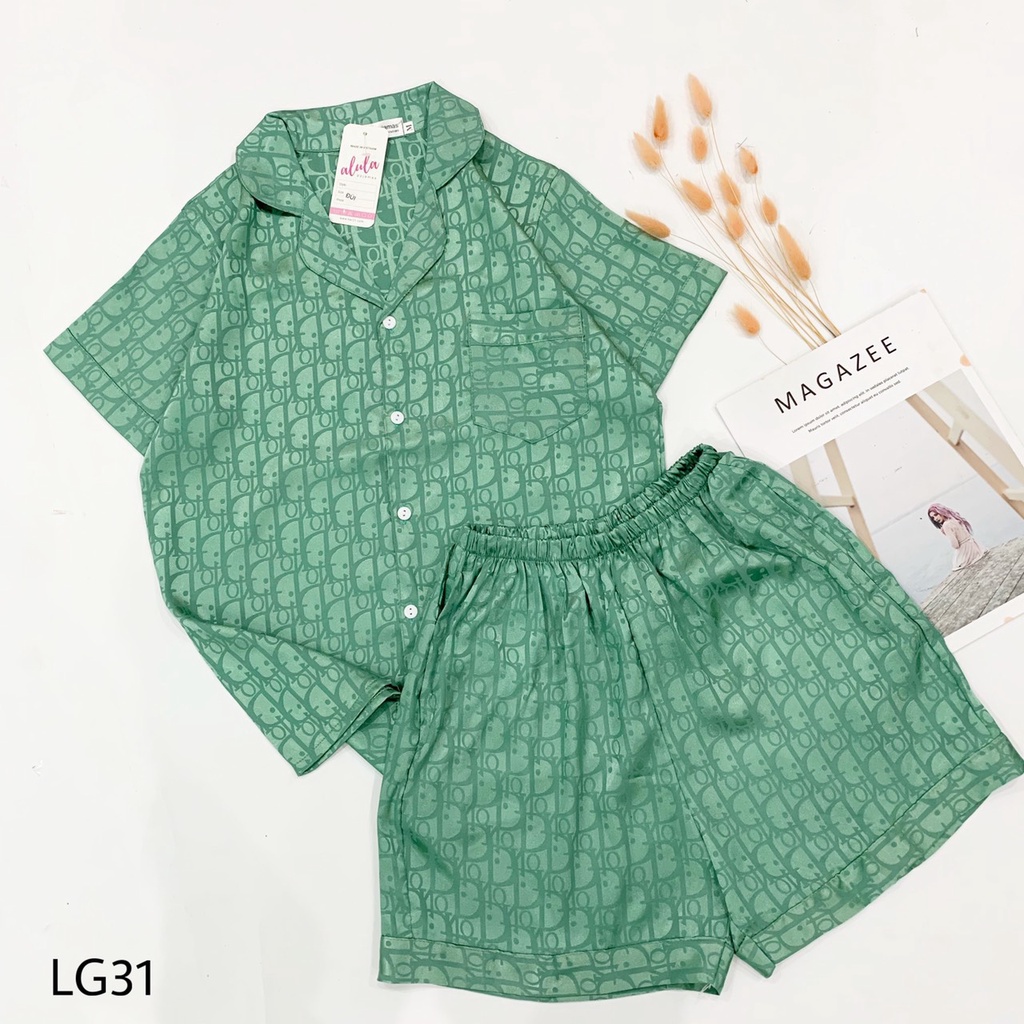 Bộ pyjama màu xanh lụa gấm Aniva
