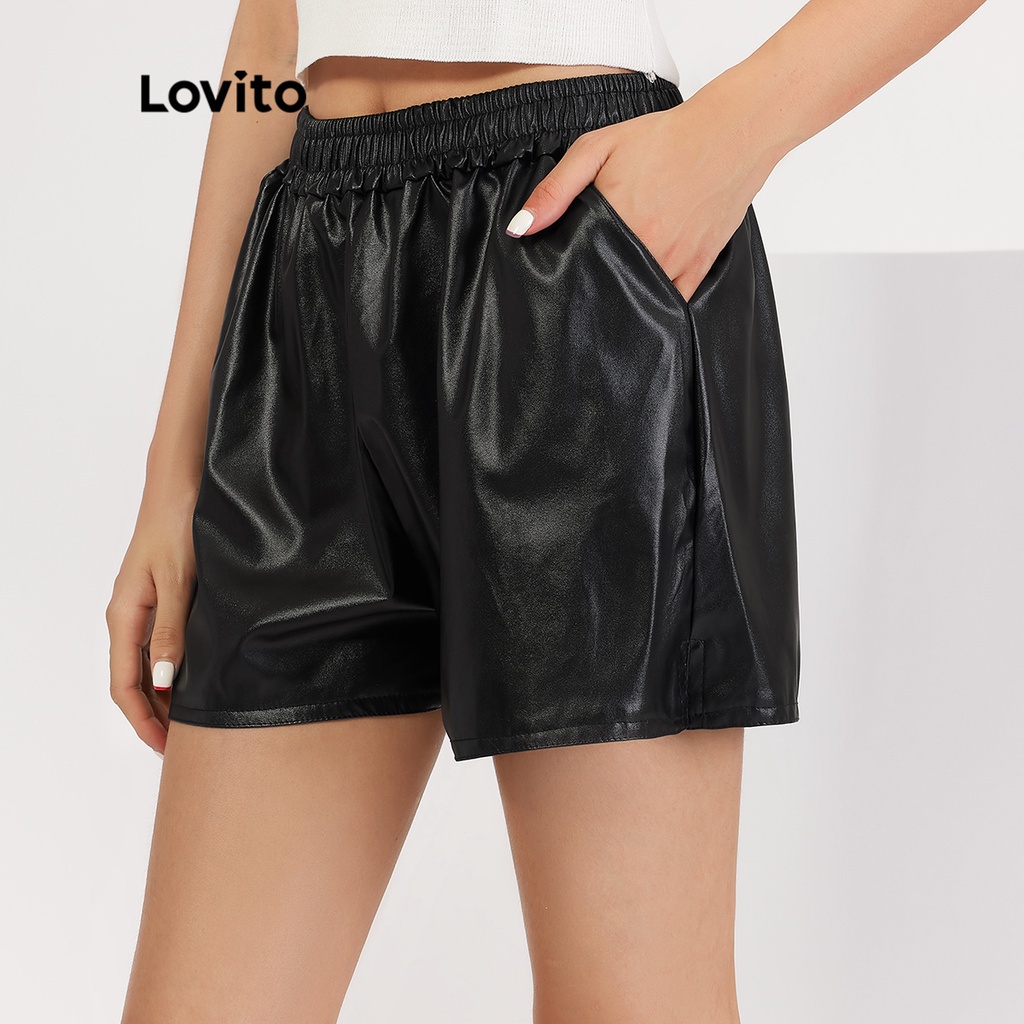 Quần short Lovito bằng da PU có túi màu trơn may nhún thun phong cách thường ngày L18X262 (màu đen)