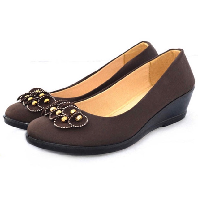 Giầy nữ trung niên đế xuồng size 39