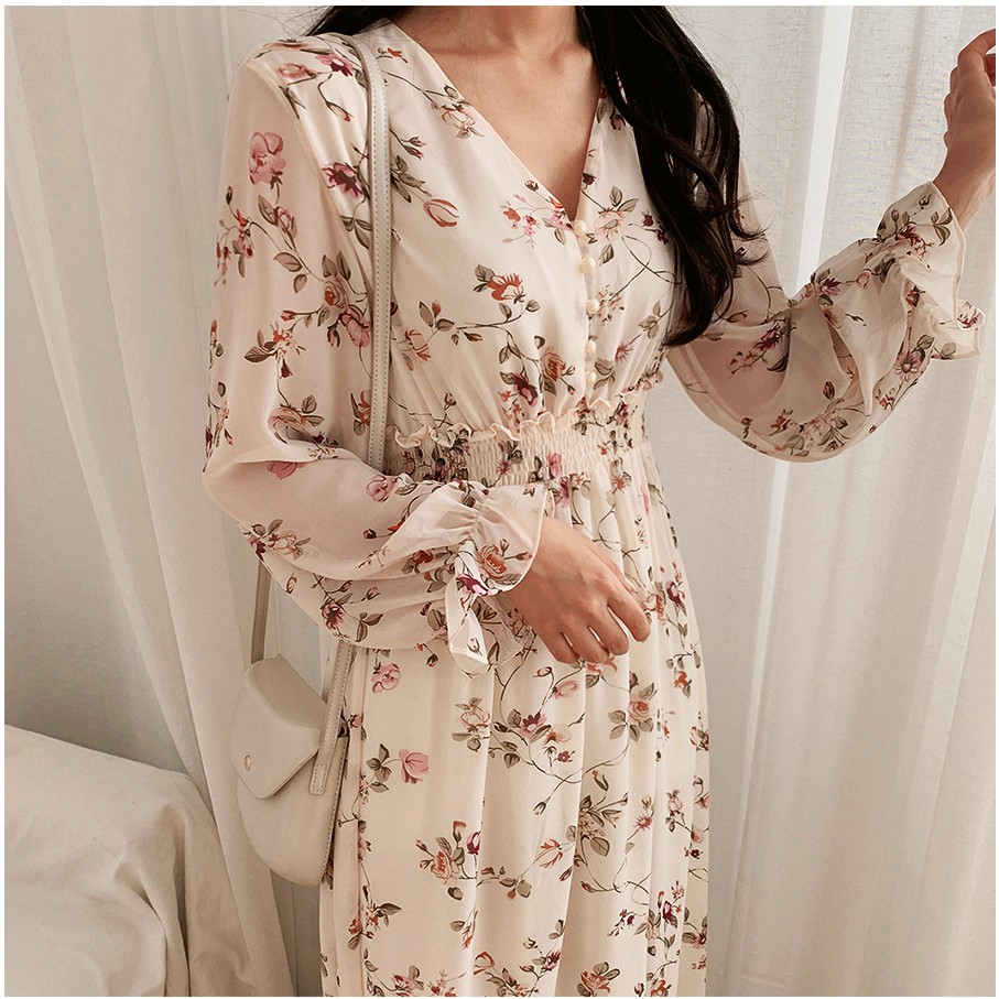 Đầm dự tiệc babydoll dáng dài cúc ngọc cổ tim , Váy trắng vintage hoa nhí tay dài chun eo sang trọng (video-ảnh thật) | BigBuy360 - bigbuy360.vn