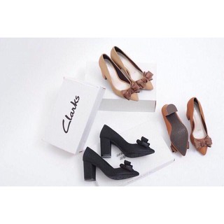 Giày cao gót  7cm đế vuông mũi nhọn(đủ size 35-39)