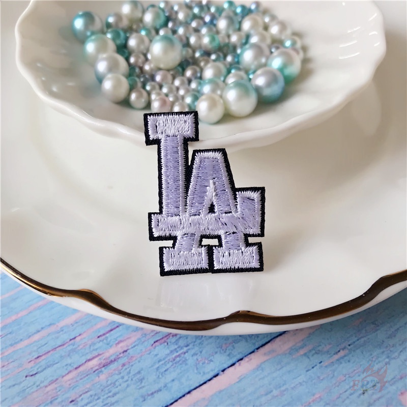 Miếng vá quần áo logo mini dạng ủi trang trí thủ công