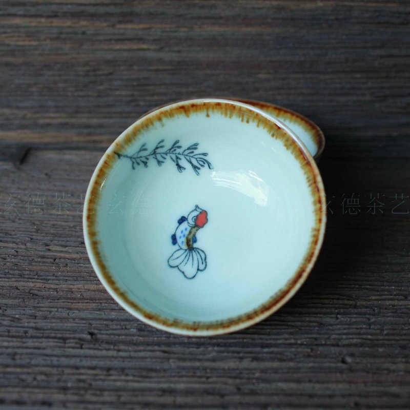Chén sứ cảnh đức nung củi dáng bẹt họa tiết vẽ lòng chén
