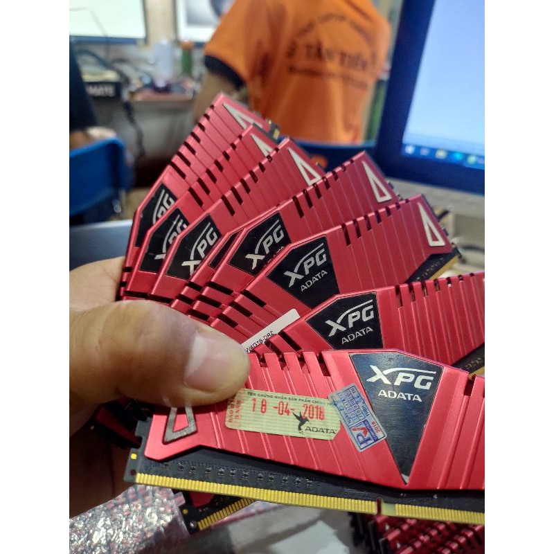 Ram ADATA  tản thép ddr4 4G bus 2400 còn bh hãng 5-2021 | BigBuy360 - bigbuy360.vn