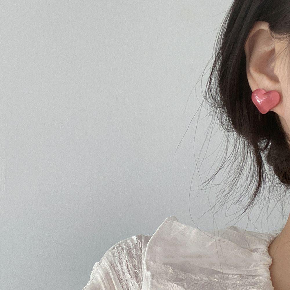 Bông Tai Hình Trái Tim Màu Sắc Đơn Giản Phong Cách Retro Cho Nữ