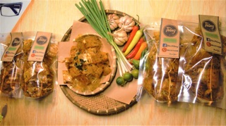 Bánh tráng tôm ruốc mỡ hành
