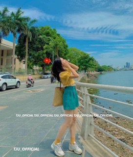 Quần Short Nữ Lưng Cao Lật Gấu