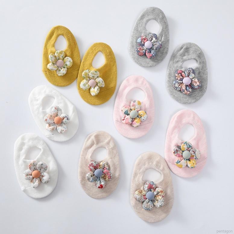 Vớ cotton chống trượt họa tiết hoa bướm dễ thương cho bé gái