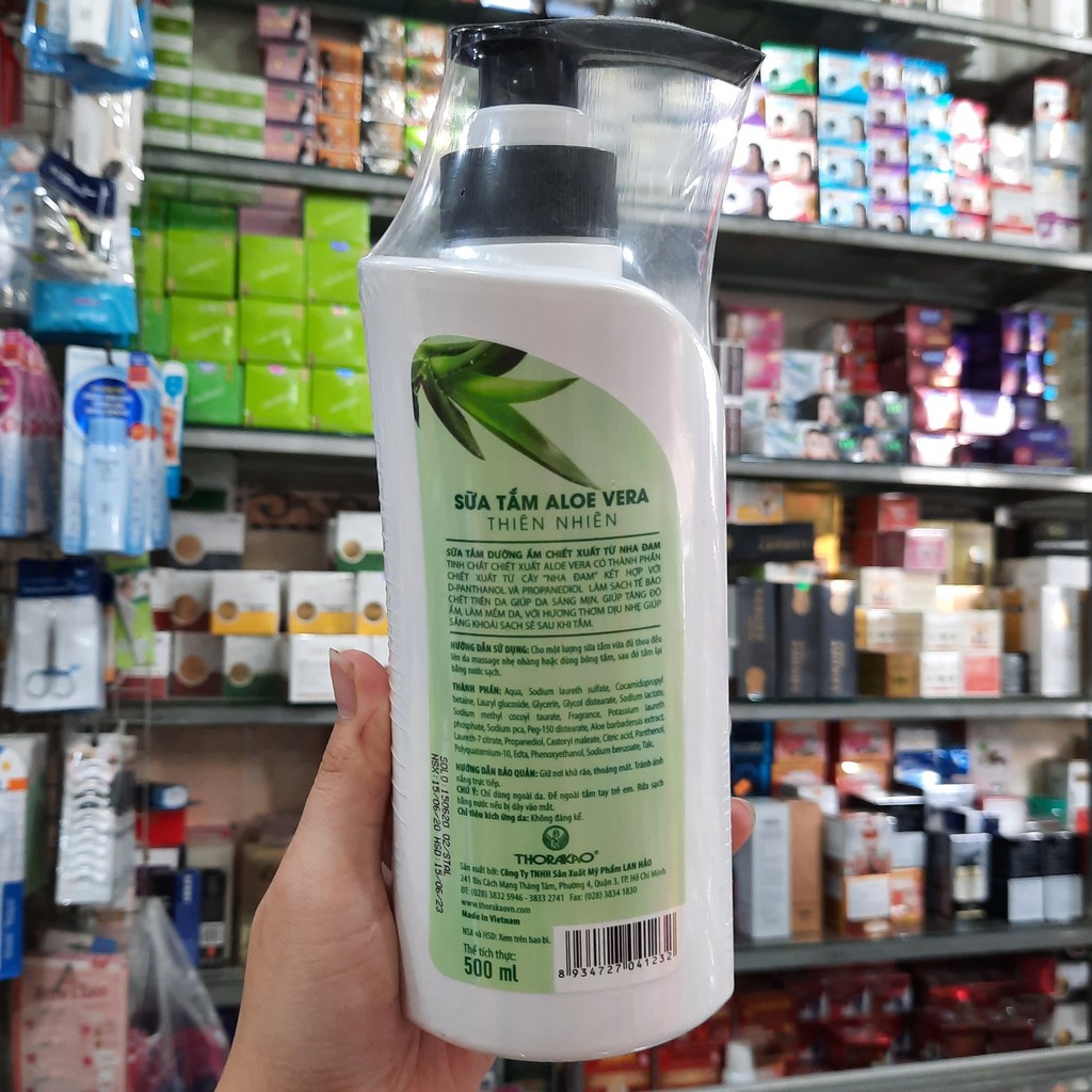 Sữa tắm dưỡng ẩm Alovera Thorakao 500ml