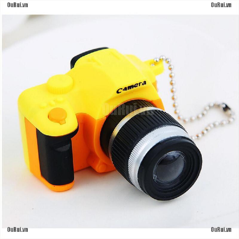 Móc Khóa Hình Máy Ảnh Mini Có Âm Thanh Vui Nhộn