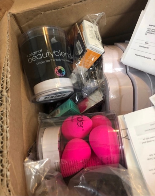 Beauty blender sale of 50% ❤️✨( có sẵn) | BigBuy360 - bigbuy360.vn