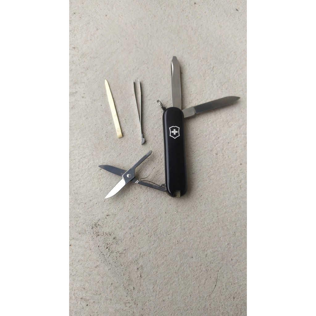 Dụng cụ đa năng Victorinox Classic SD (Màu Đen) | BigBuy360 - bigbuy360.vn