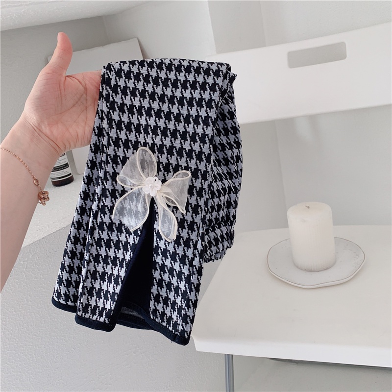 Quần dài ống loe phối xẻ tà họa tiết răng sói thời trang Hàn Quốc sành điệu dành cho bé gái