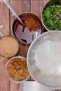 Bánh tráng trộn sate bịch lớn