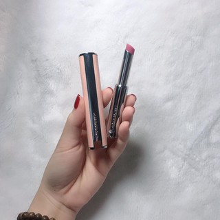 SON DƯỠNG GIVENCHY 02