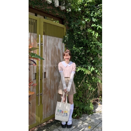 Set váy và áo croptop (S/M/L)