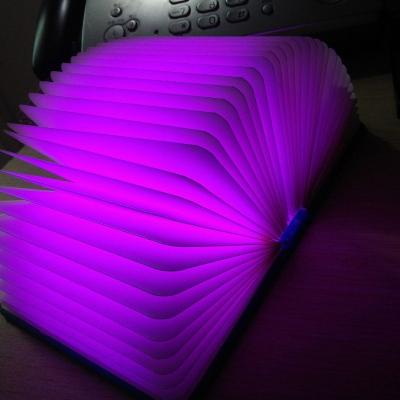 Đèn LED hình quyển sách nhiều màu sắc độc đáo kèm phụ kiện