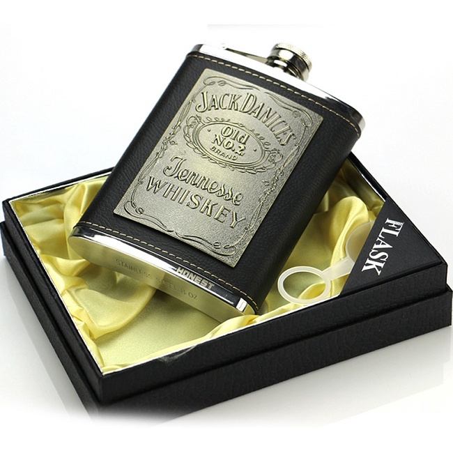 Bình rượu inox Honest 8oz bỏ túi, vỏ bọc da logo Jack Da.niel's