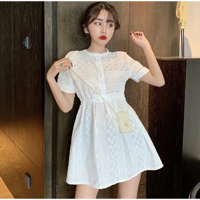 Đầm tiểu thư trắng (order)