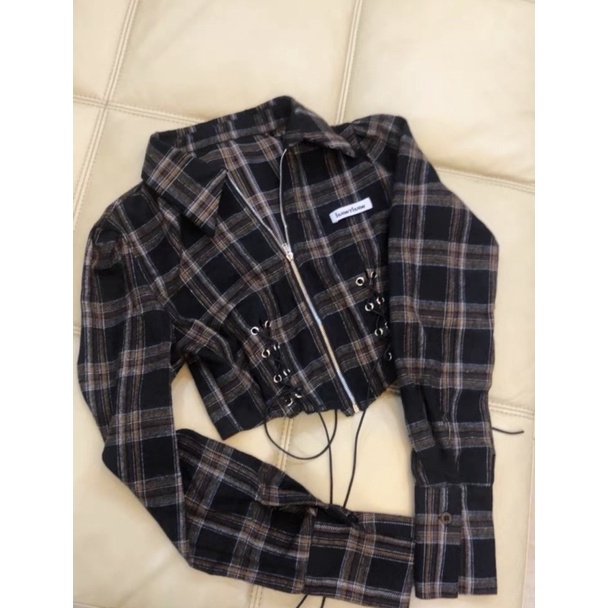 Áo Khoác Sơ Mi Croptop Kẻ Caro Khoá Kéo Phong Cách Cá Tính Năng Động