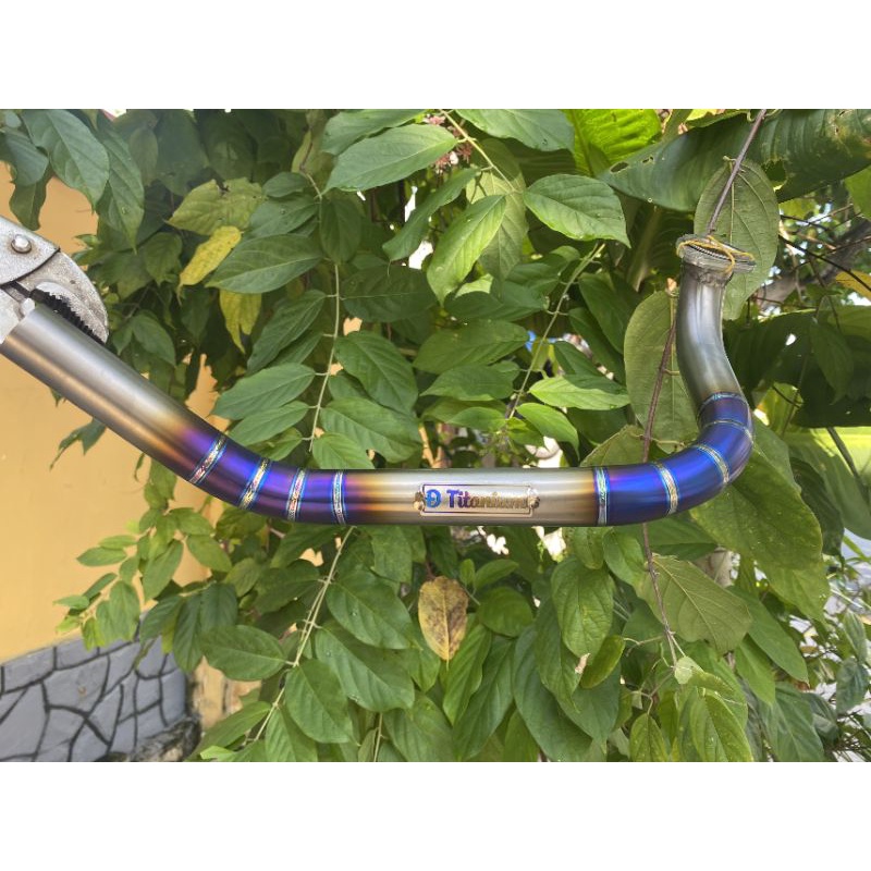 cổ pô titanium cho tất cả các dòng xe