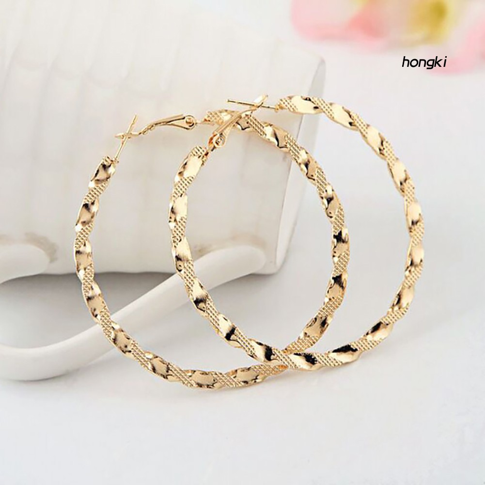 Hoa Tai Dạng Vòng To Thời Trang Dành Cho Nữ