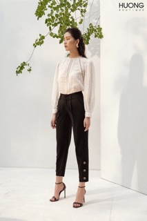 Áo trắng linen pha ren -HBSM570