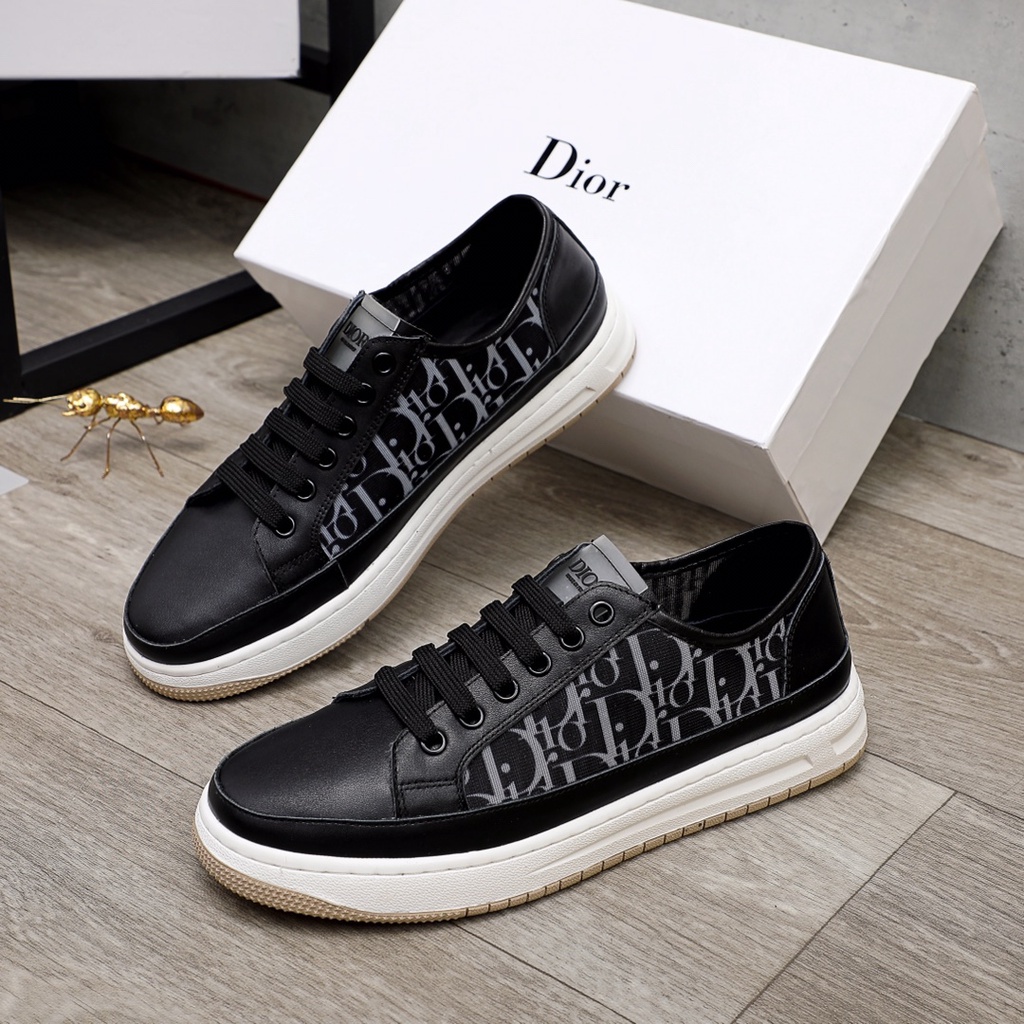 Giày sneakers nam da thật cao cấp DIOR CD thiết kế nam tính và trẻ trung mang đến phong cách trầm ổn