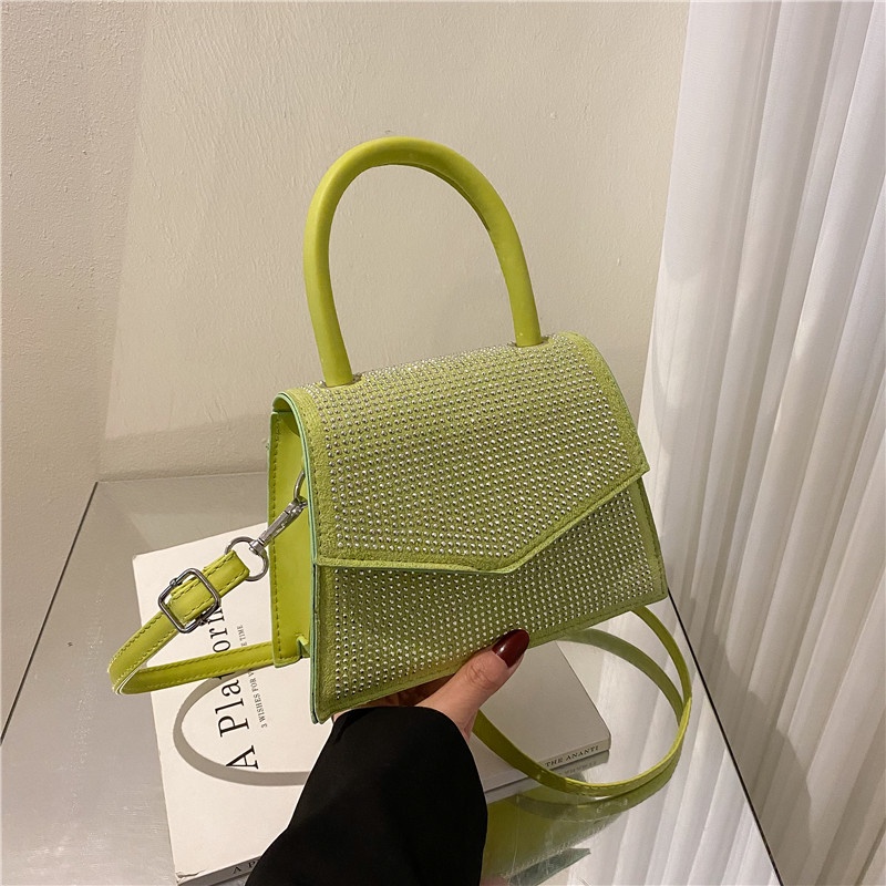 Túi Xách Đeo Vai Hình Vuông Đính Đá Phong Cách Thời Trang Hong Kong 2022